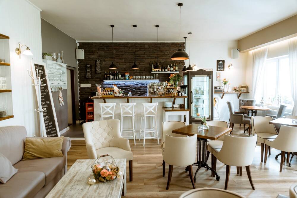 Luxury Kieran Culkin House From ‘Succession’ Can Now Be Yours For $25 Million - Celebrity Home - Homedecortoday Design and Decor of Culkin's Apartment