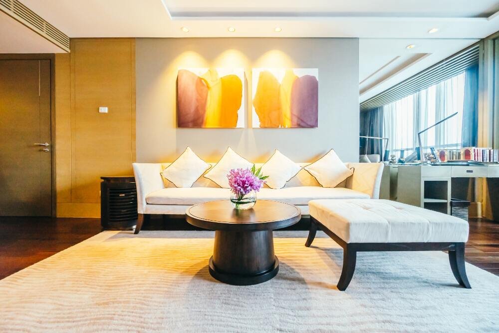 A Look At Dr. Dre's Lavish California House - Celebrity Home - Homedecortoday Illuminated spaces in Dr. Dre's home