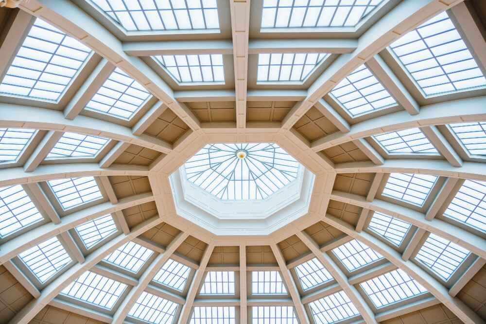 15 Bedroom Ideas Simphome All Shapes And Sizes - Interior Design - Homedecortoday Incorporate Cathedral Ceilings for the Illusion of Space
