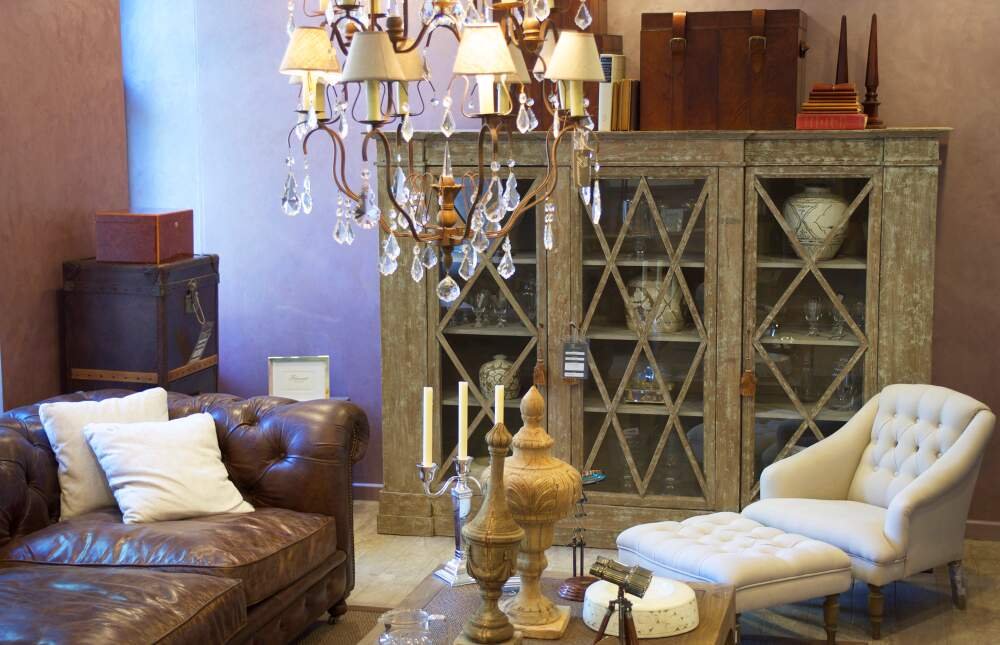 15 Bedroom Ideas Simphome All Shapes And Sizes - Interior Design - Homedecortoday Retro and Vintage Bedrooms