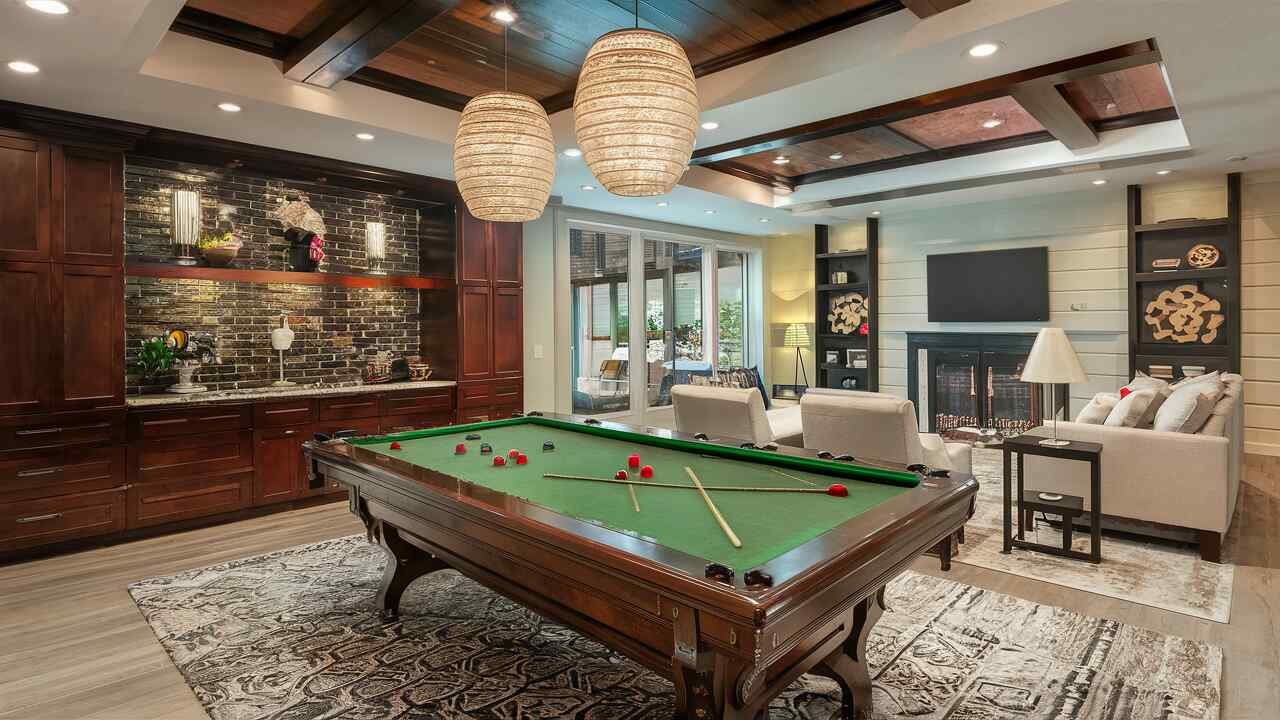 Know About $700,000 Charles Barkley House In Scottsdale - Celebrity Home - Homedecortoday game room and entertainment spaces