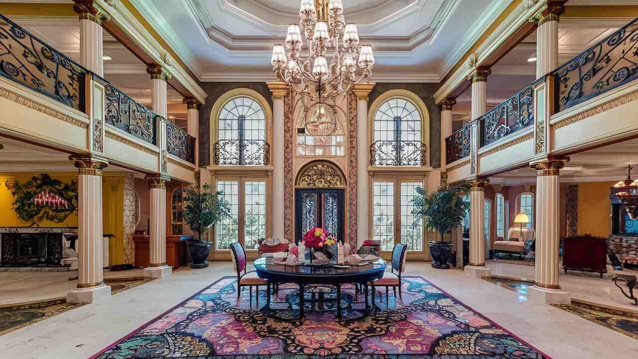 A Closer Look At 20 Million Dollar Eddie Murphy House In Beverly Park - Celebrity Home - Homedecortoday The Bowling Alley & Other Unique Features Inside Eddie Murphy's Mansion