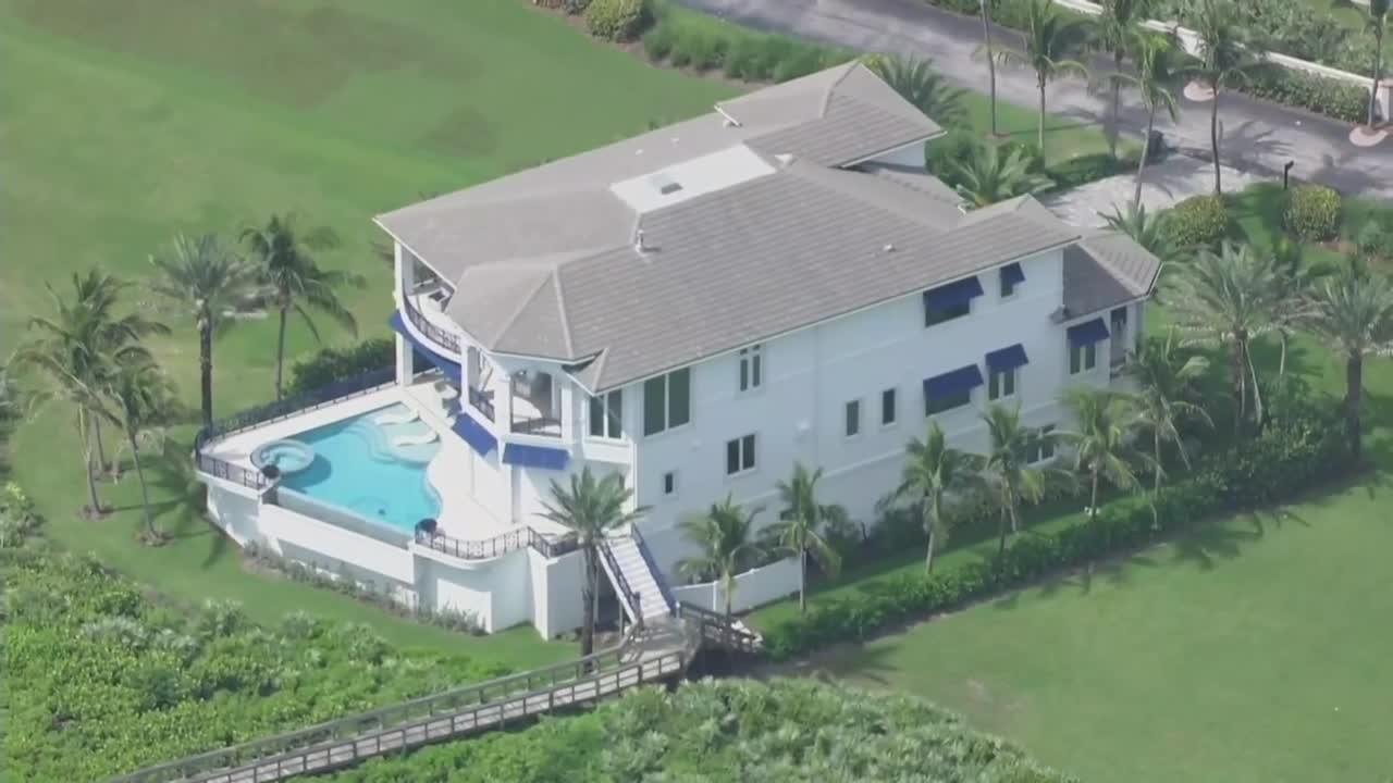 Explore Jason Aldean House In Hutchinson Island $10.2 Million Oceanfront Mansion - Celebrity Home - Homedecortoday The uniqueness of the Hutchinson Island Mansion