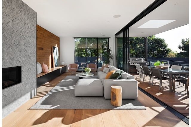 Tour the largest 17 Acres home in Hillsborough County, Patel House Tampa Bay - Celebrity Home - Homedecortoday The Patel Family's Role in Tampa Bay's Community Through Their Estate