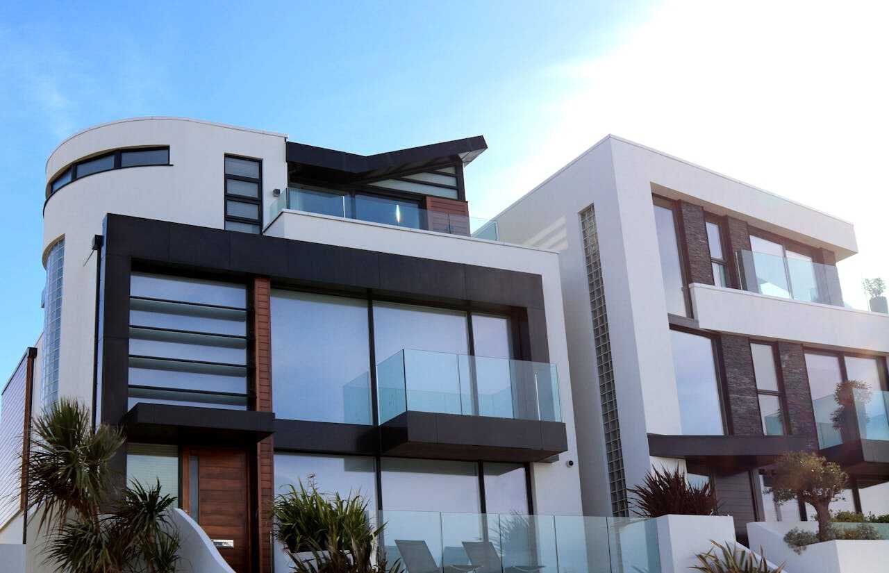 Exploring The Magnificent $1.12 Million Jamal Murray House In Denver - Celebrity Home - Homedecortoday Comparisons with Homes of Teammates like Nikola Jokic and Aaron Gordon