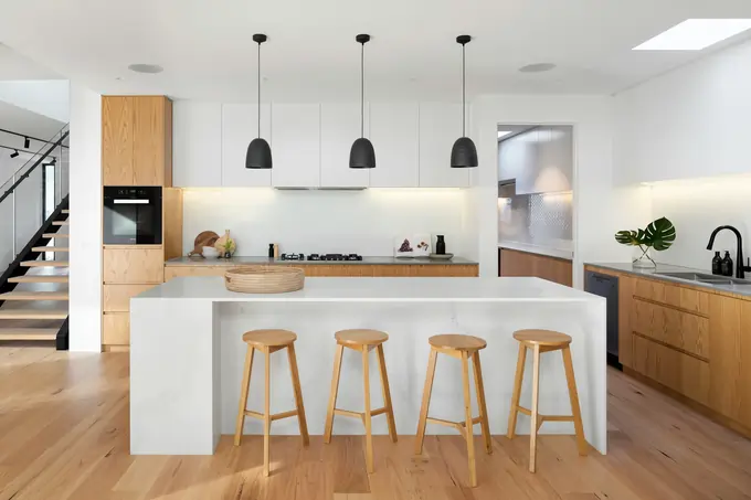Timber Chairs: Timber Ridge Dining Chair in Solid Hardwood - Dine in Style - Remodeling - Homedecortoday What are the key features of Timber Ridge Dining Chairs