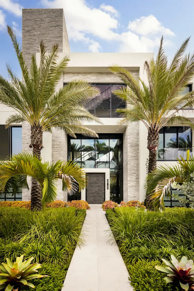 Scott Baio House: Scott Baio Lists Southern California Mansion for $3.8M, Moving to Florida - Celebrity Home - Homedecortoday Scott Baio's Southern California Mansion