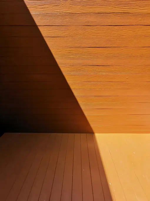Details on the materials and finishes used inside