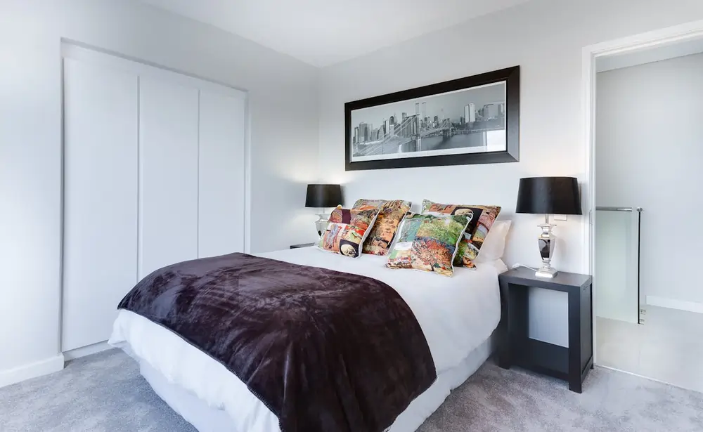 Guest bedrooms and how they reflect the home's overall style