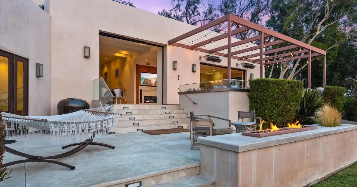 Chris Hemsworth House: Inside Byron Bay's $50M Ocean-View Fortress - Celebrity Home - Homedecortoday Image of , Celebrity Home, on Homedecortoday.