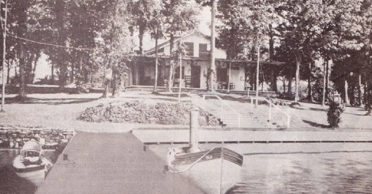 Seth Green House 2025: Inside the $1.4M Studio City Ranch Home - Celebrity Home - Homedecortoday Image of , Celebrity Home, on Homedecortoday.